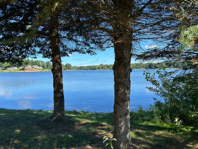 $419,500 | 7914 West Royal Road, Canadian Lakes, MI 49346