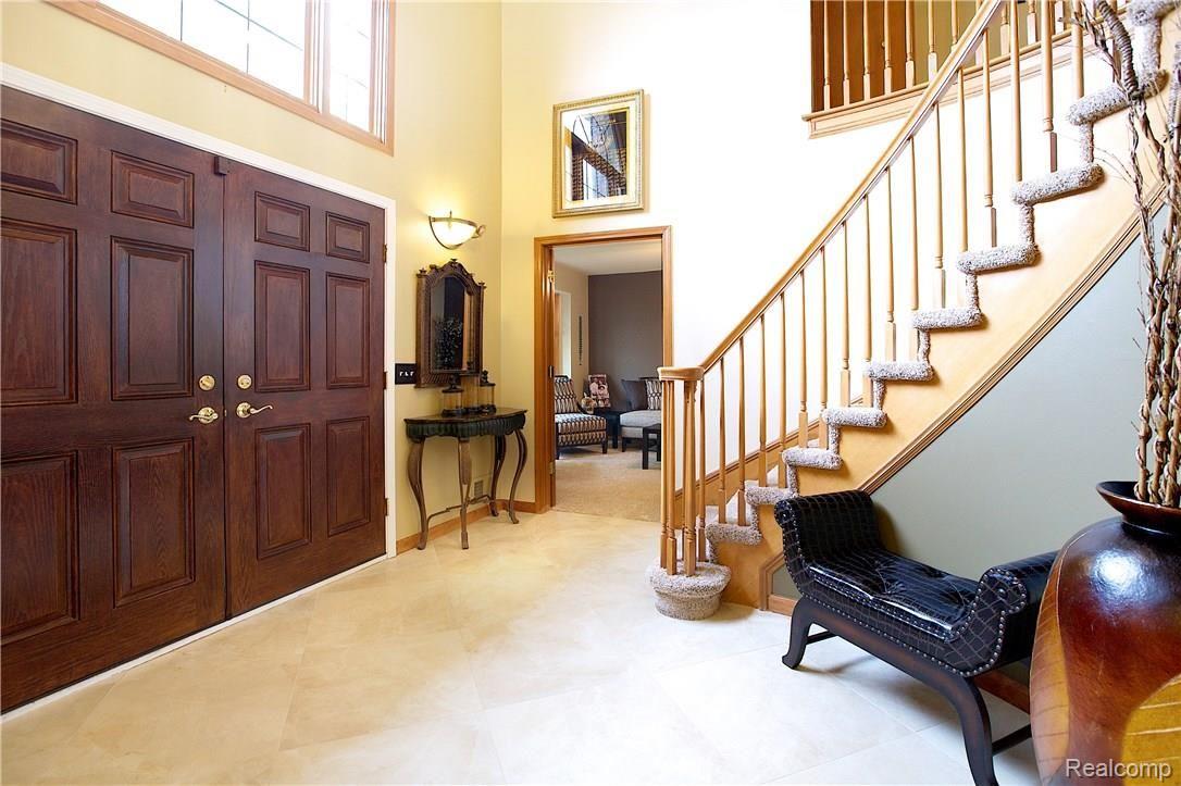 1662 Farnborough Drive Rochester, MI 48307 - Photo 15 of 52 1662farnborough9.jpg