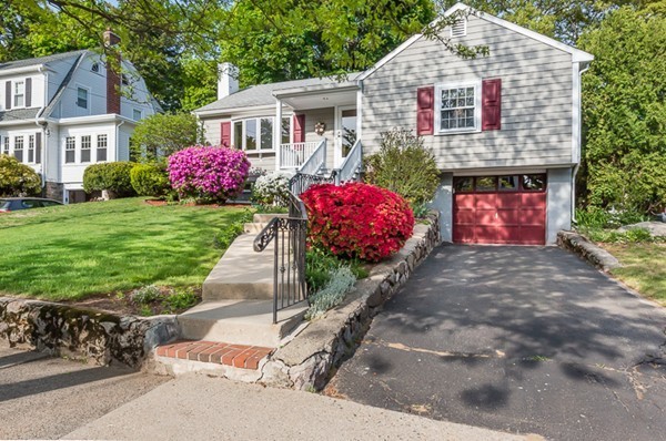 45 Stevens Road Melrose, MA 02176 - Photo 6 of 23 Gallery Image 6