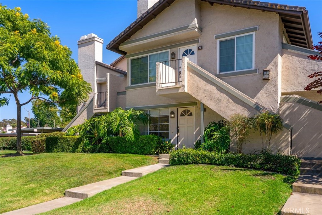 34 Exeter Irvine, CA 92612 - Photo 1 of 39