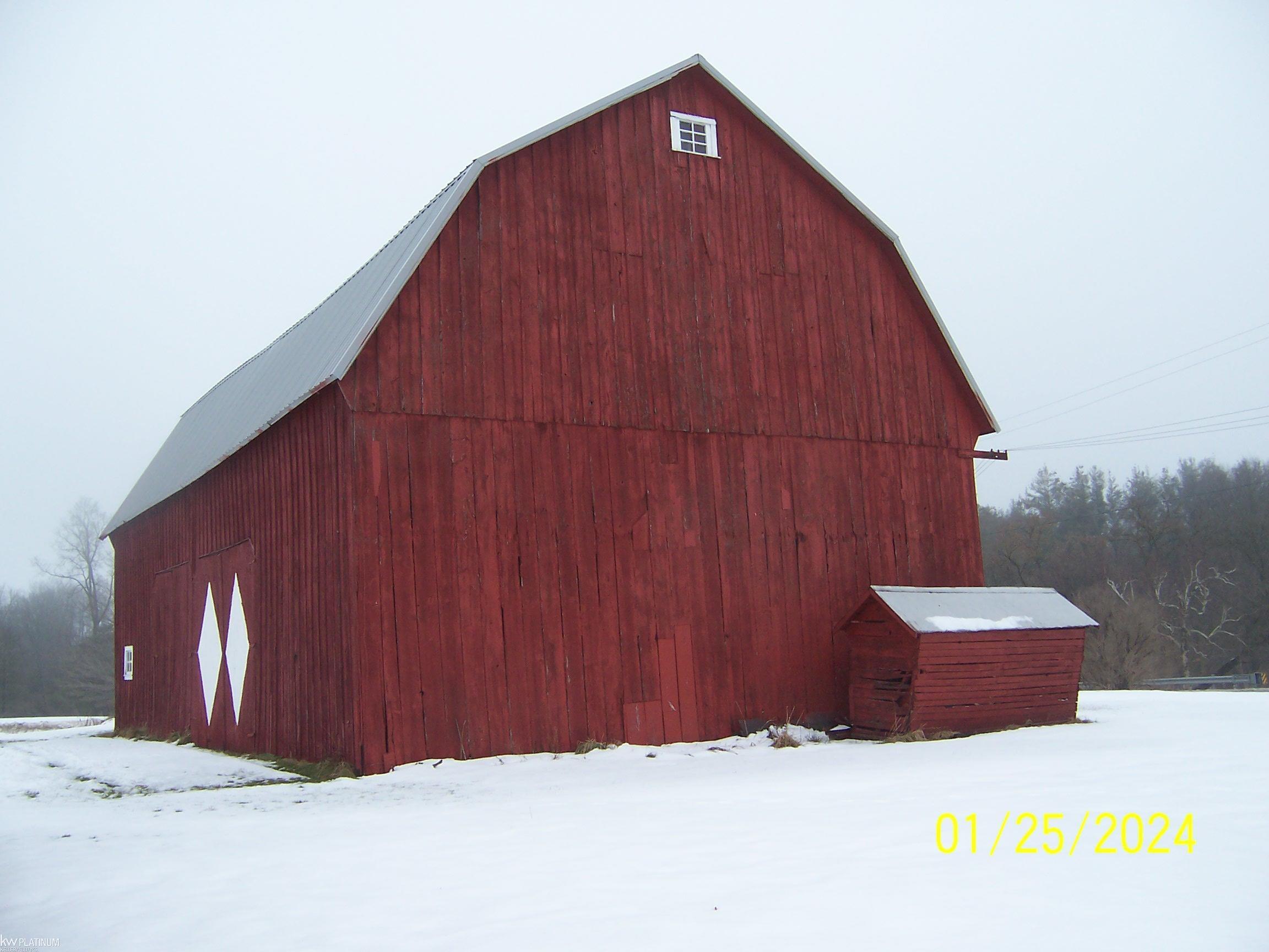 2595 Wales Center Road Goodells, MI 48027 - Photo 22 of 22 50132206-f4aeb156-af47-43c7-be43-406bd11bbcf9.JPG