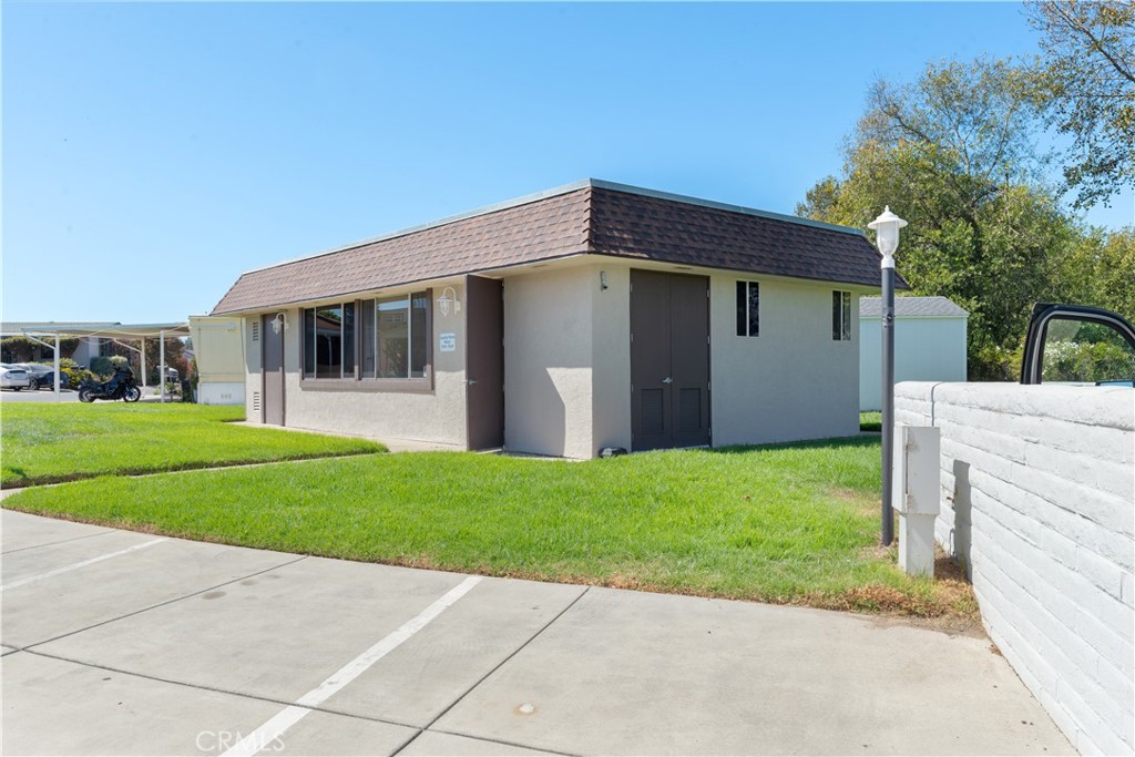 765 Mesa View Drive, Unit 172 Arroyo Grande, CA 93420 - Photo 29 of 39