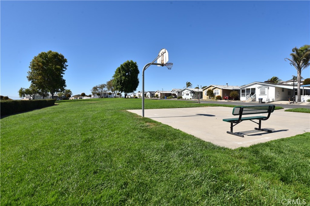 765 Mesa View Drive, Unit 172 Arroyo Grande, CA 93420 - Photo 32 of 39