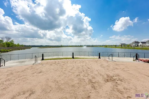 $749,900 | 13857 Golden Holly Lane, Baton Rouge, LA 70810