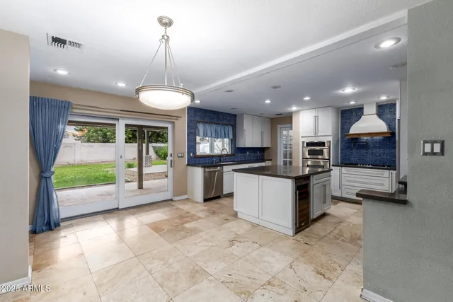 $880,000 | 2846 East Campbell Avenue, Phoenix, AZ 85016