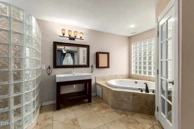 $880,000 | 2846 East Campbell Avenue, Phoenix, AZ 85016