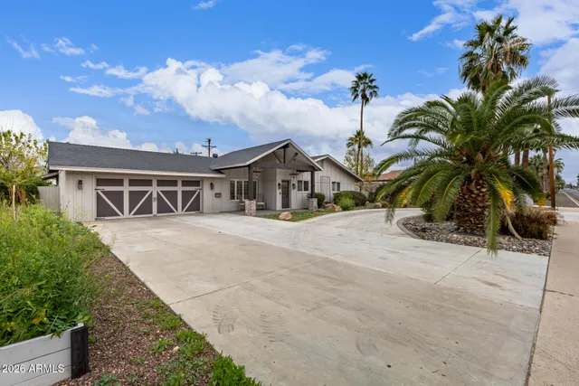 $880,000 | 2846 East Campbell Avenue, Phoenix, AZ 85016