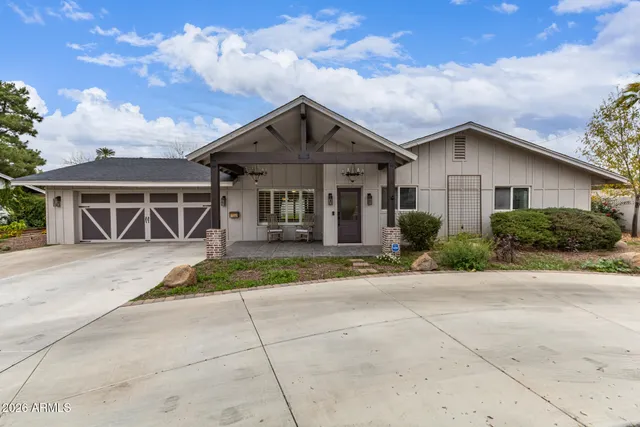 $880,000 | 2846 East Campbell Avenue, Phoenix, AZ 85016