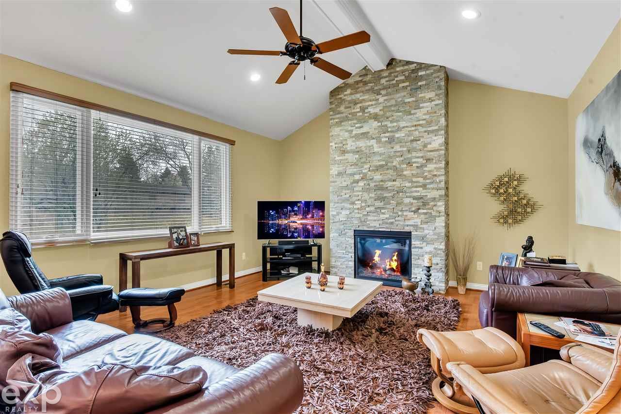 2736 South Christian Hill Rochester, MI 48309 - Photo 15 of 35