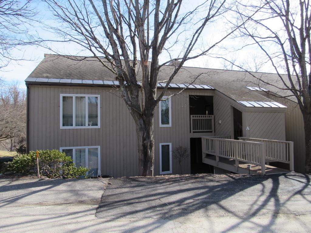 198 North Main Street, Unit 4 Rutland, VT 05701 - Photo 1 of 20