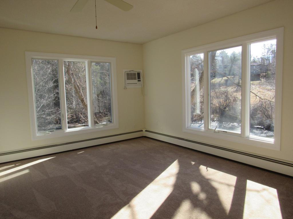198 North Main Street, Unit 4 Rutland, VT 05701 - Photo 13 of 20