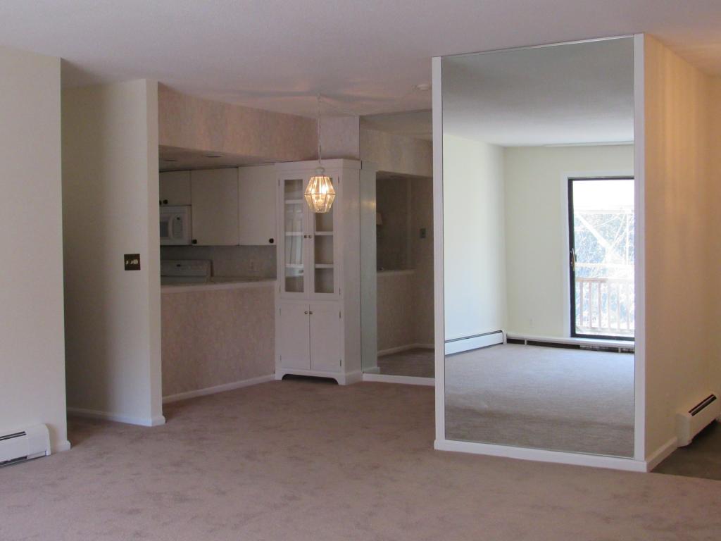 198 North Main Street, Unit 4 Rutland, VT 05701 - Photo 5 of 20