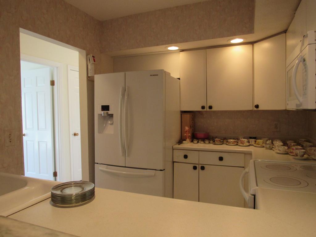 198 North Main Street, Unit 4 Rutland, VT 05701 - Photo 8 of 20
