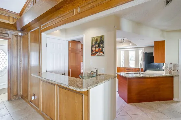 $3,000 | 4013 Timberidge Drive, Irving, TX 75038