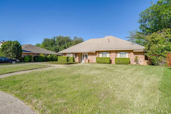 $3,000 | 4013 Timberidge Drive, Irving, TX 75038