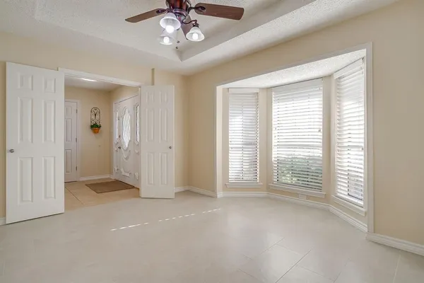 $3,000 | 4013 Timberidge Drive, Irving, TX 75038