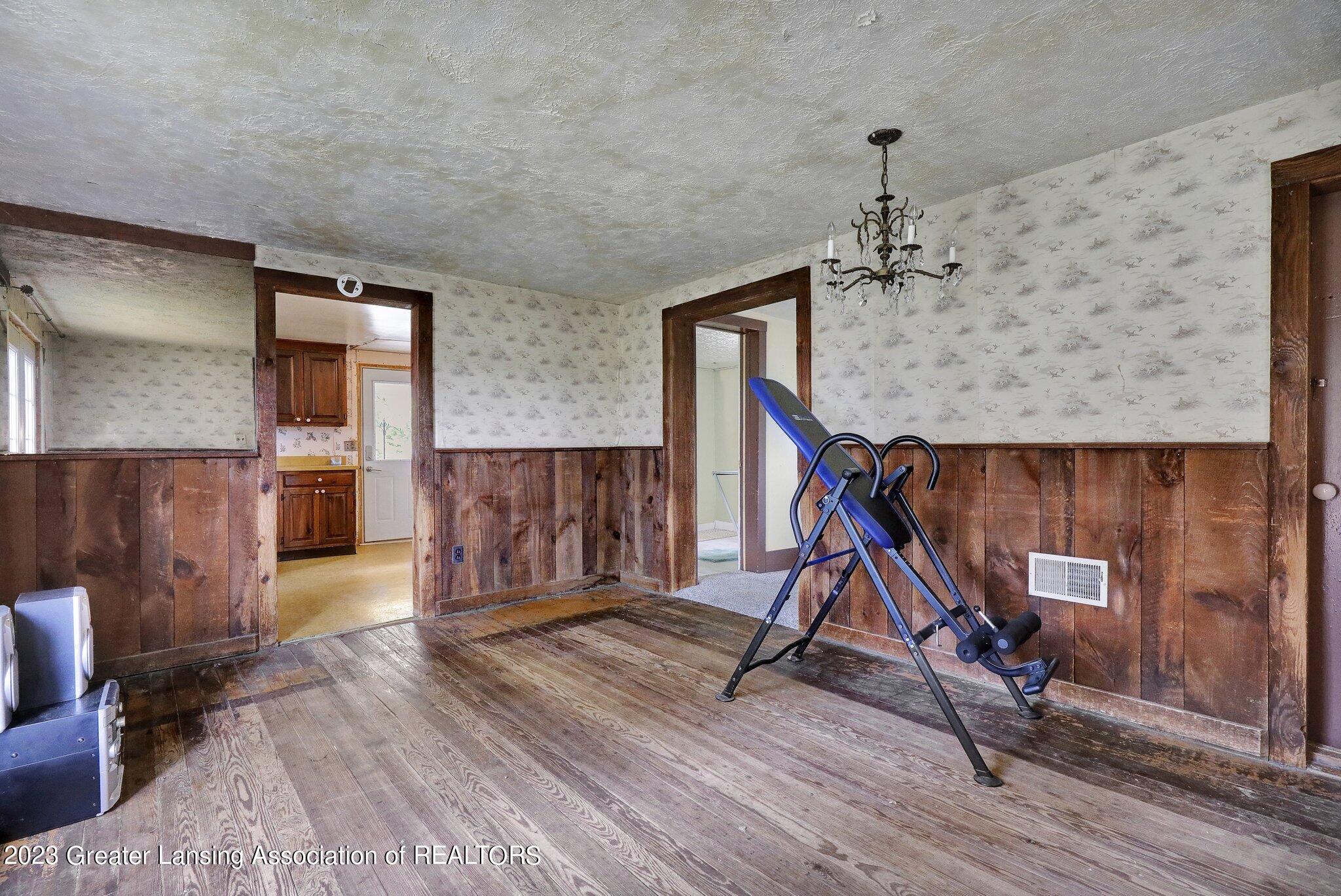 4971 Bond Road Onondaga, MI 49264 - Photo 12 of 44 2-web-or-mls-Open Ended Media-1