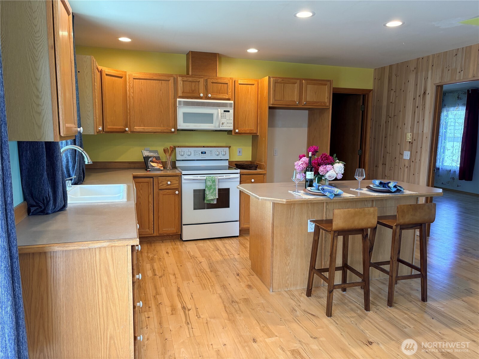 181 Duke Drive Sequim, WA 98382 - Photo 6 of 39