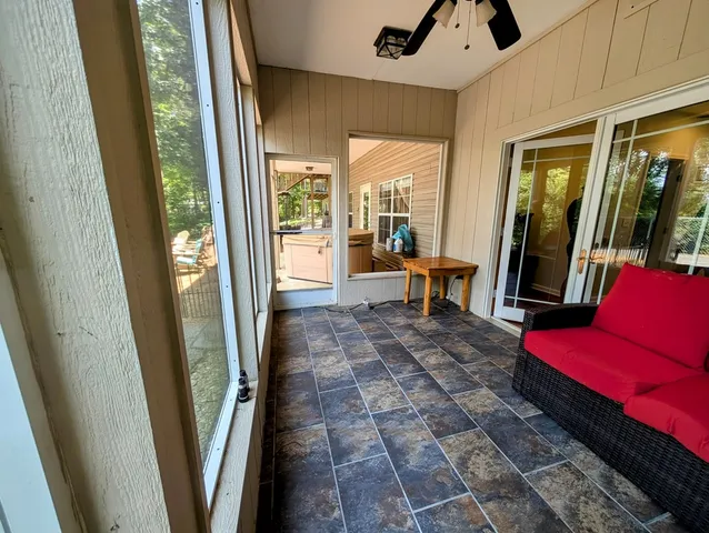 $524,900 | 95 Windjammer Drive, Hiawassee, GA 30546