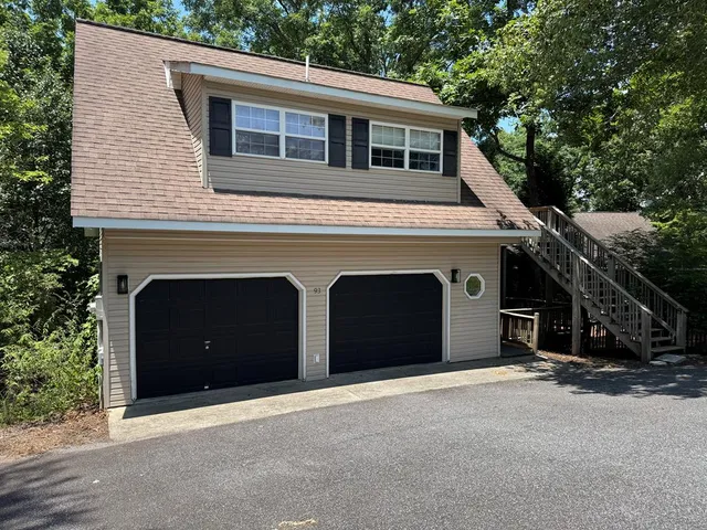$524,900 | 95 Windjammer Drive, Hiawassee, GA 30546