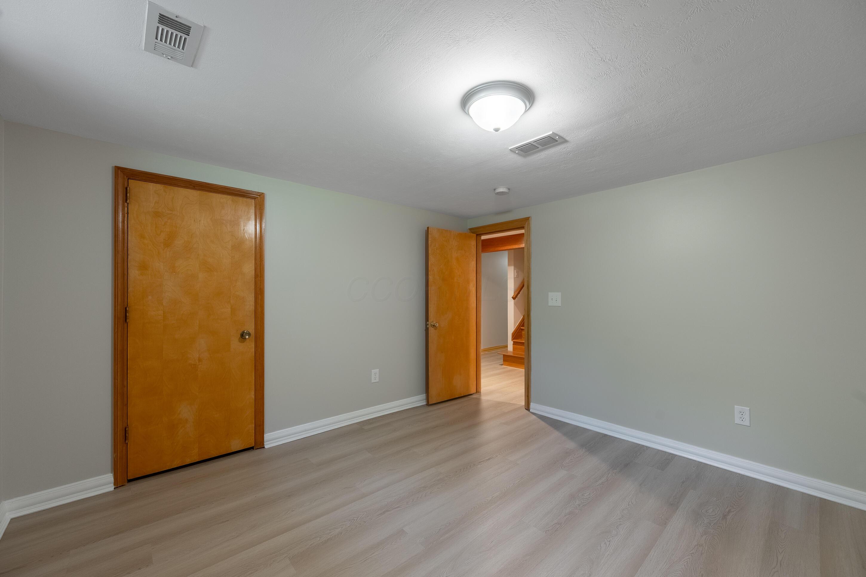 4880 Hayden Run Road Columbus, OH 43016 - Photo 57 of 66 01-26
