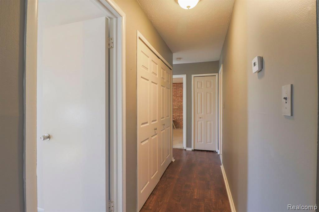 2230 West 14 Mile Road, Unit 26 Royal Oak, MI 48073 - Photo 11 of 23