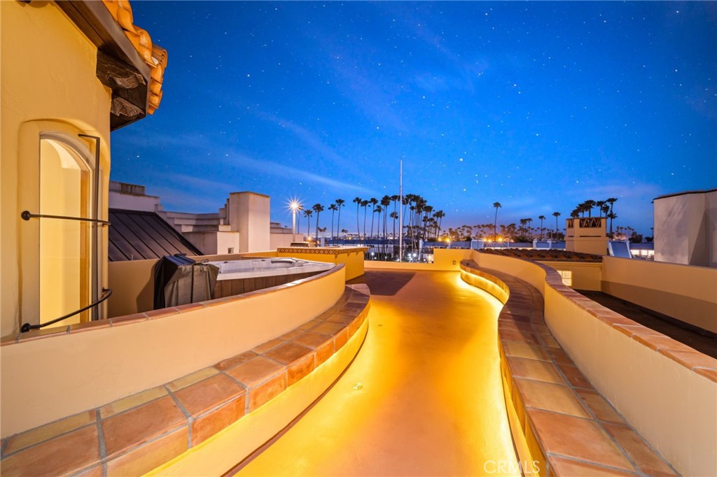 6 Green Turtle Road Coronado, CA 92118 - Photo 46 of 56 Rooftop