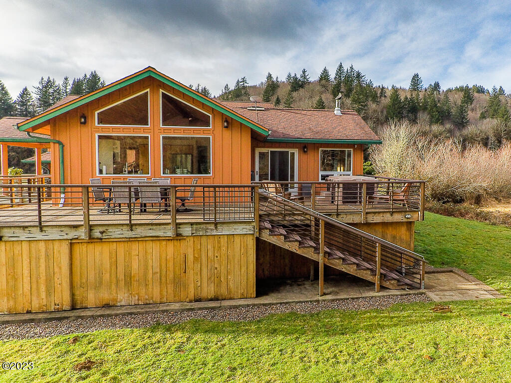 12319 Logsden Road Blodgett, OR 97326 - Photo 62 of 78 East side of house