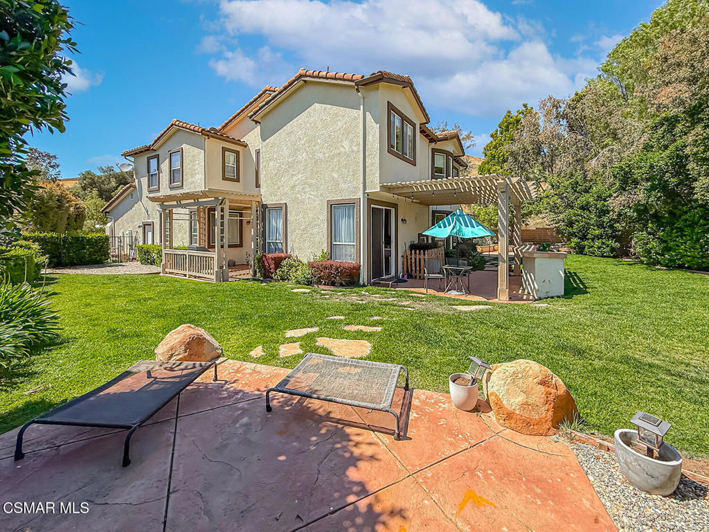 112 Forrester Court Simi Valley, CA 93065 - Photo 34 of 37