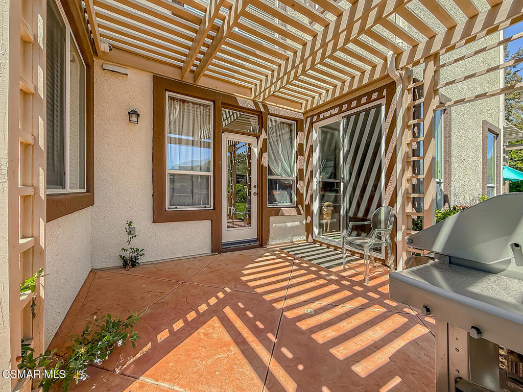 112 Forrester Court Simi Valley, CA 93065 - Photo 36 of 37