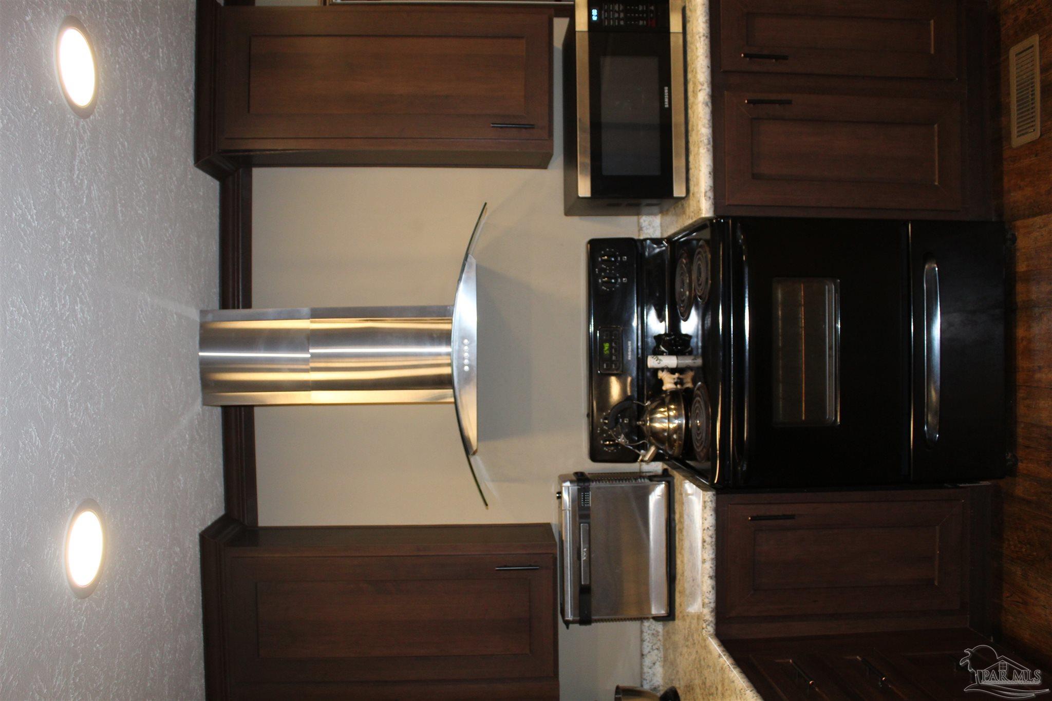 5407 Borden Road Milton, FL 32583 - Photo 14 of 28 Gallery Image 14