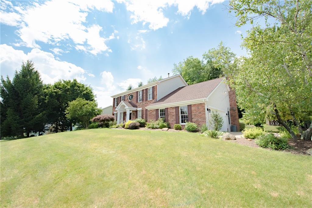 286 Rocky Ridge Road Bethel Park, PA 15102 - Photo 3 of 25 Gallery Image 3