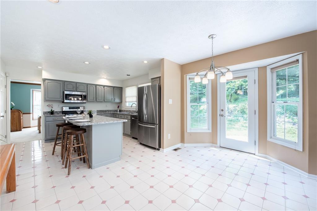 286 Rocky Ridge Road Bethel Park, PA 15102 - Photo 22 of 25 Gallery Image 22