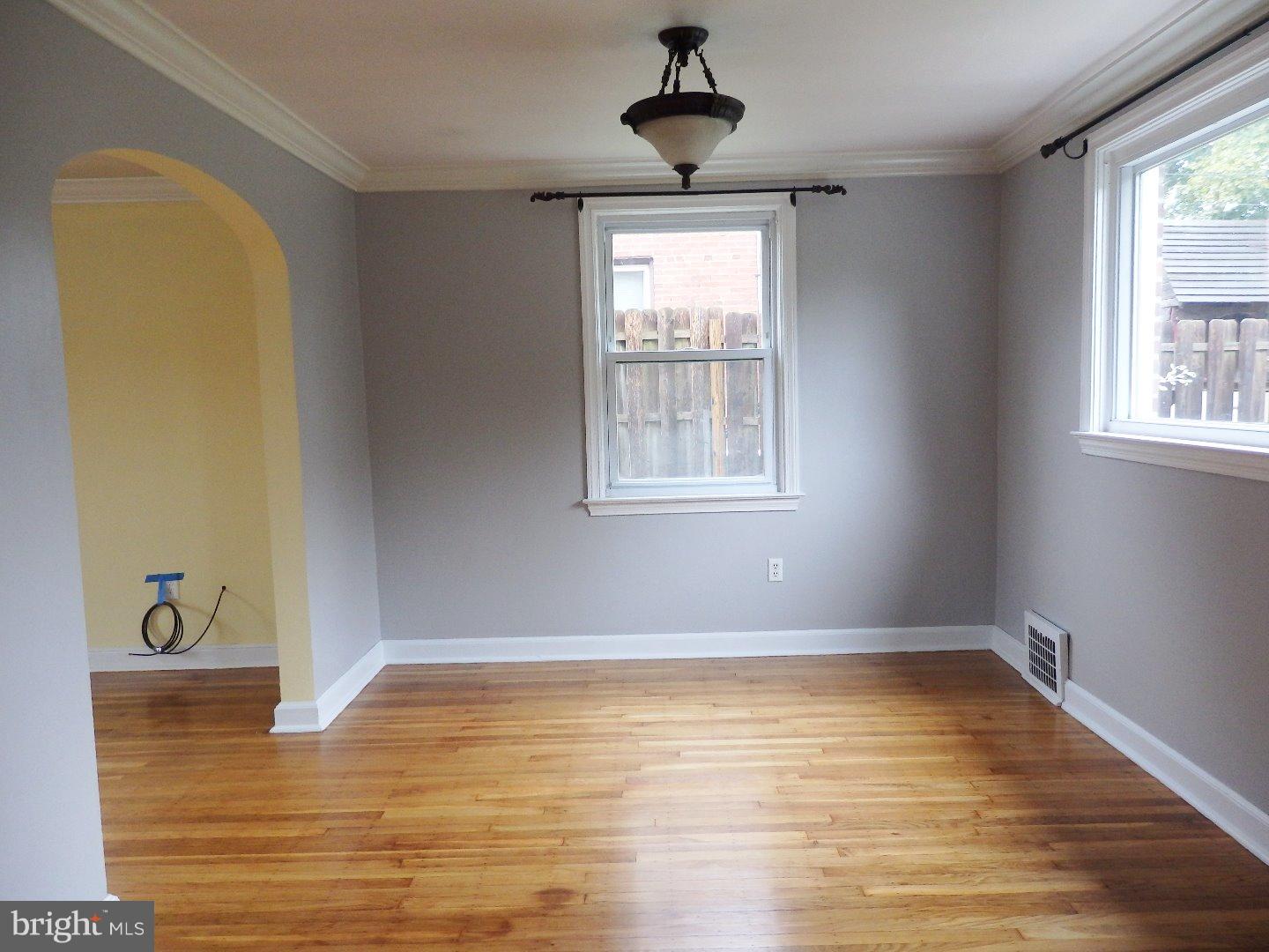 513 Achille Road Havertown, PA 19083 - Photo 7 of 25 Dining Room