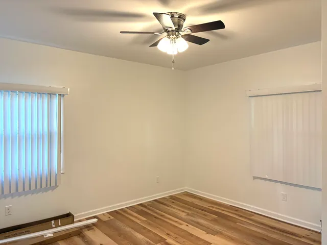 $249,990 | 3014 Edgewater Drive, Waterford, MI 48328