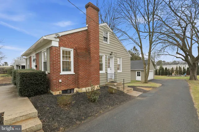 $275,000 | 168 Elizabeth Street, Millersville, PA 17551
