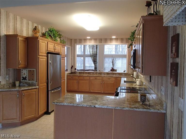341 Burwick Road Cleveland, OH 44143 - Photo 6 of 25 Gallery Image 6