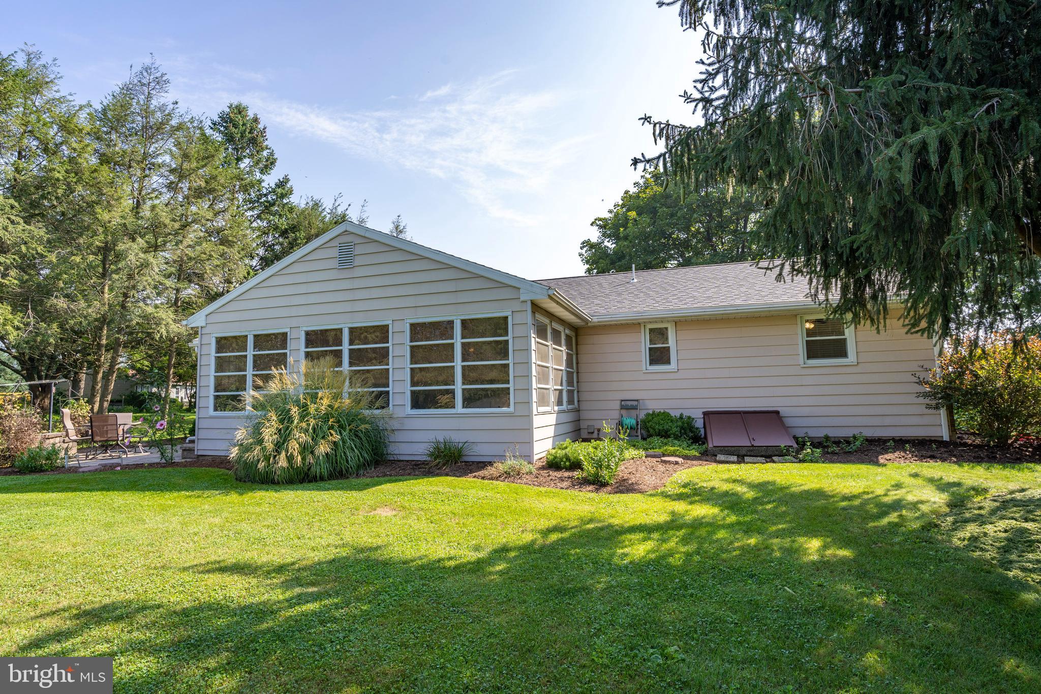 604 Oak Tree Road Manheim, PA 17545 - Photo 8 of 43