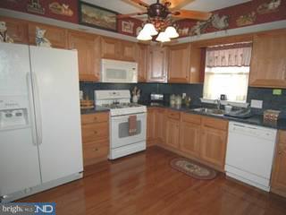 10 Longview Drive Sinking Spring, PA 19608 - Photo 2 of 6