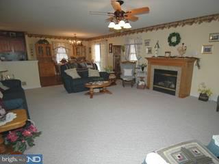 10 Longview Drive Sinking Spring, PA 19608 - Photo 4 of 6