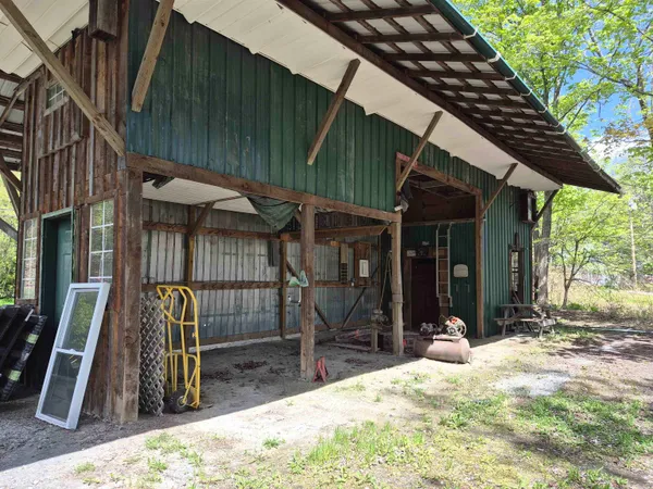 $75,000 | 35 Pleasant Street, Northfield, VT 05663