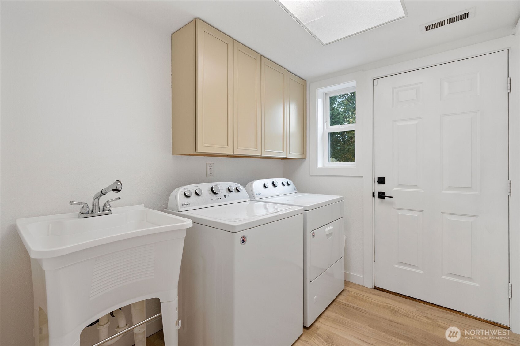 720 Reiten Road Kent, WA 98030 - Photo 29 of 37 Gallery Image 29