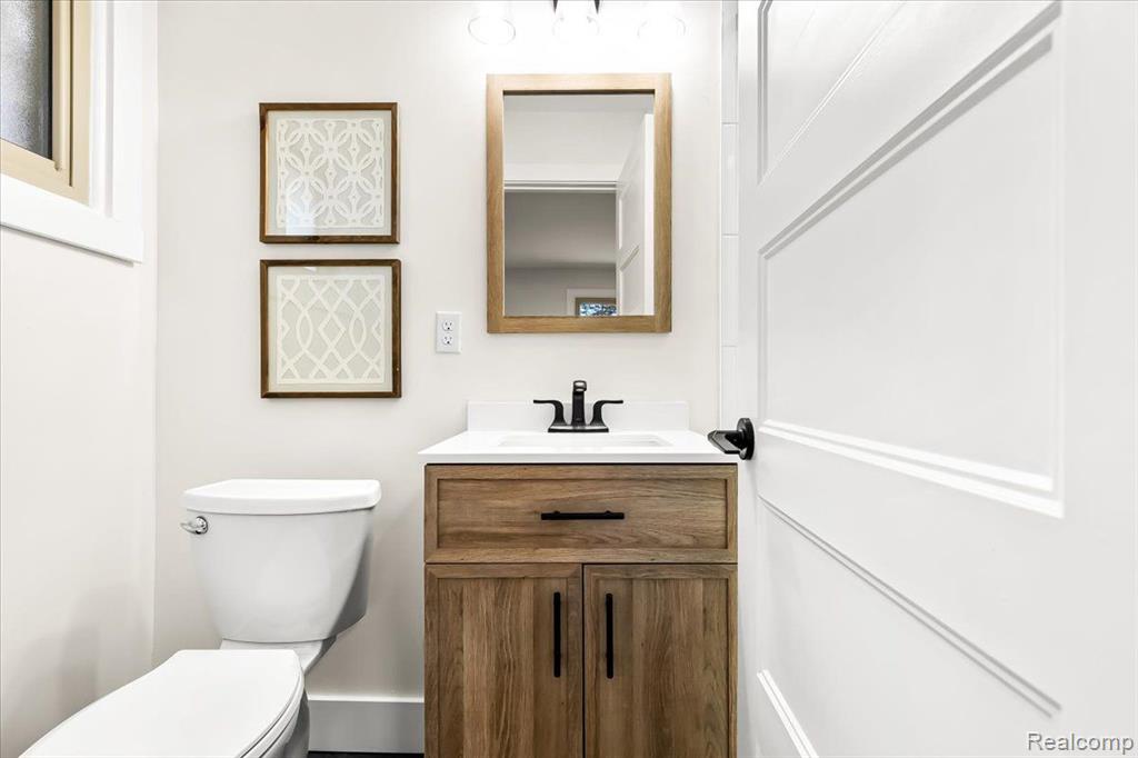 995 North Reading Road Bloomfield Hills, MI 48304 - Photo 19 of 28 Gallery Image 19