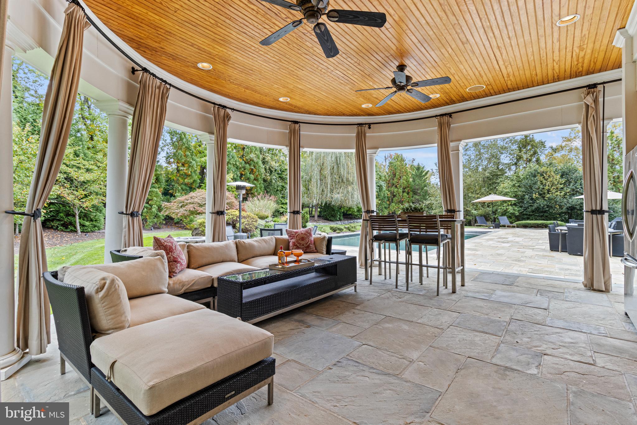 10021 Counselman Road Potomac, MD 20854 - Photo 33 of 42 Back Patio