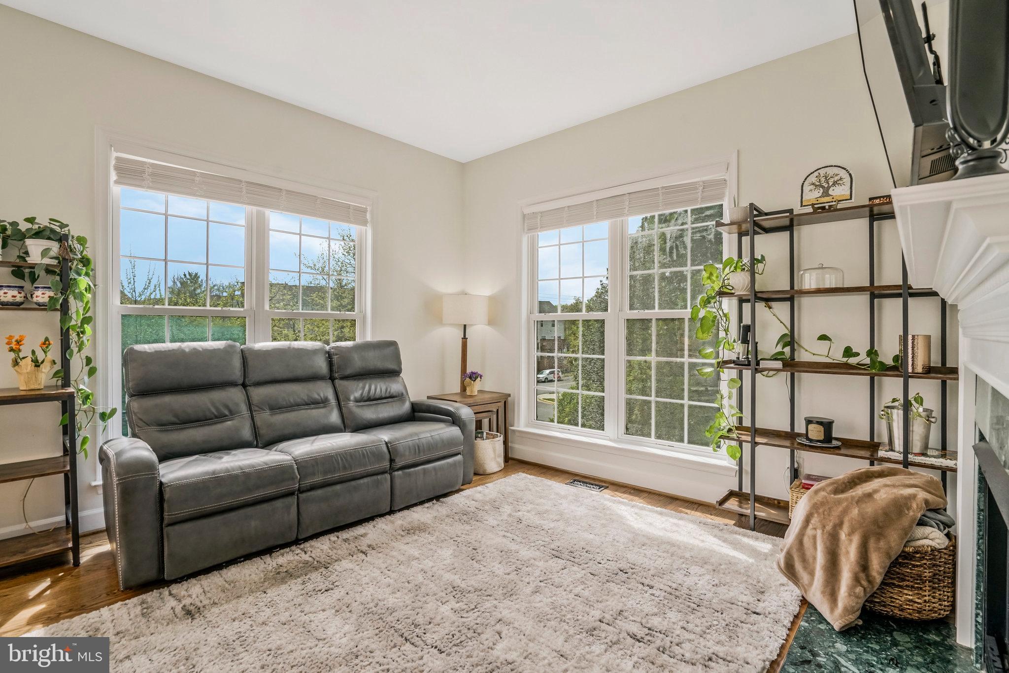 9245 Laurel Ridge Crossing Road Lorton, VA 22079 - Photo 27 of 54 Gallery Image 27