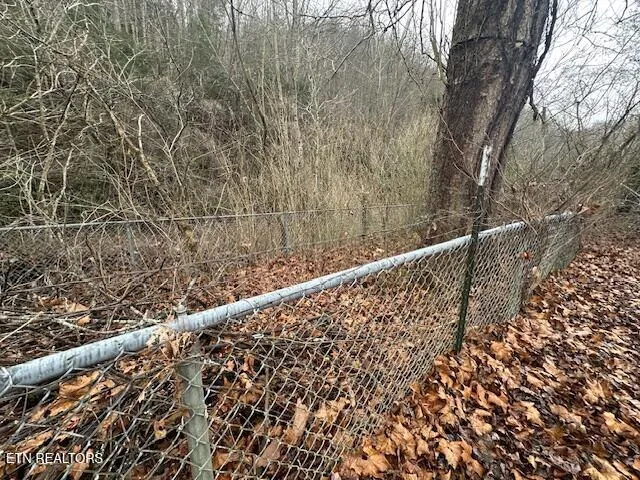 $15,000 | 13180 Highway 38, Lejunior, KY 40828