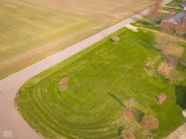 $49,900 | 7000 South Artesian Court, Columbus, IN 47201