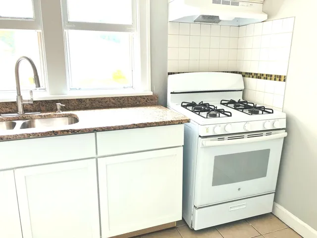 $319,900 | 1247 Victoria Avenue, North Chicago, IL 60064