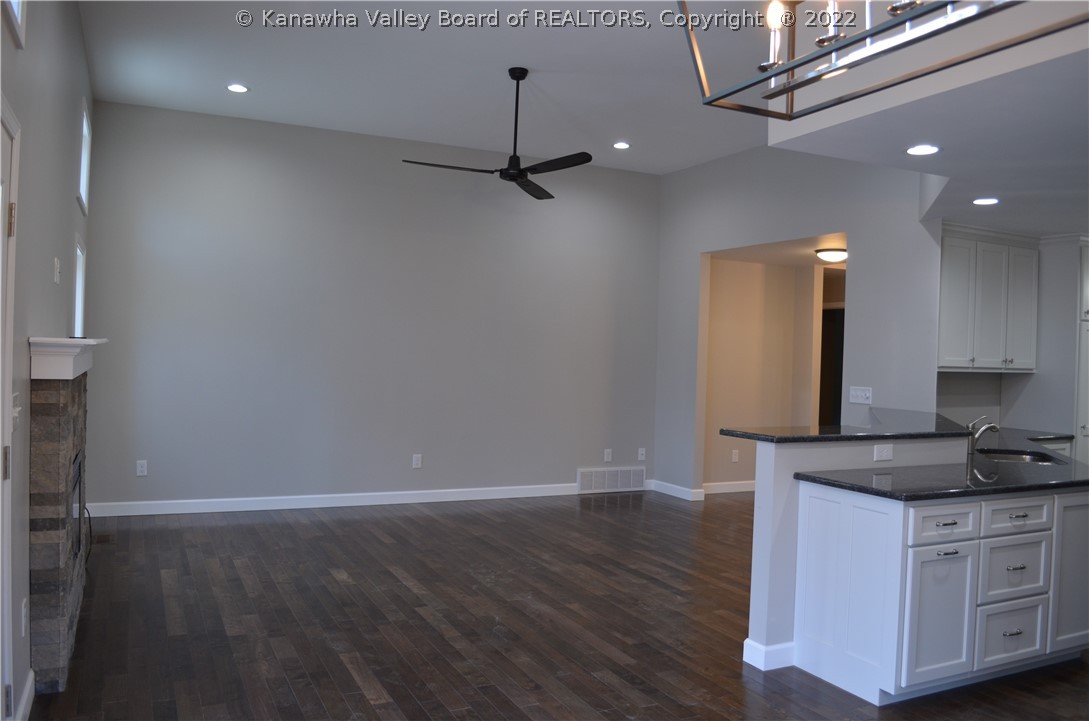695 West View Drive Ripley, WV 25271 - Photo 11 of 33 Gallery Image 11