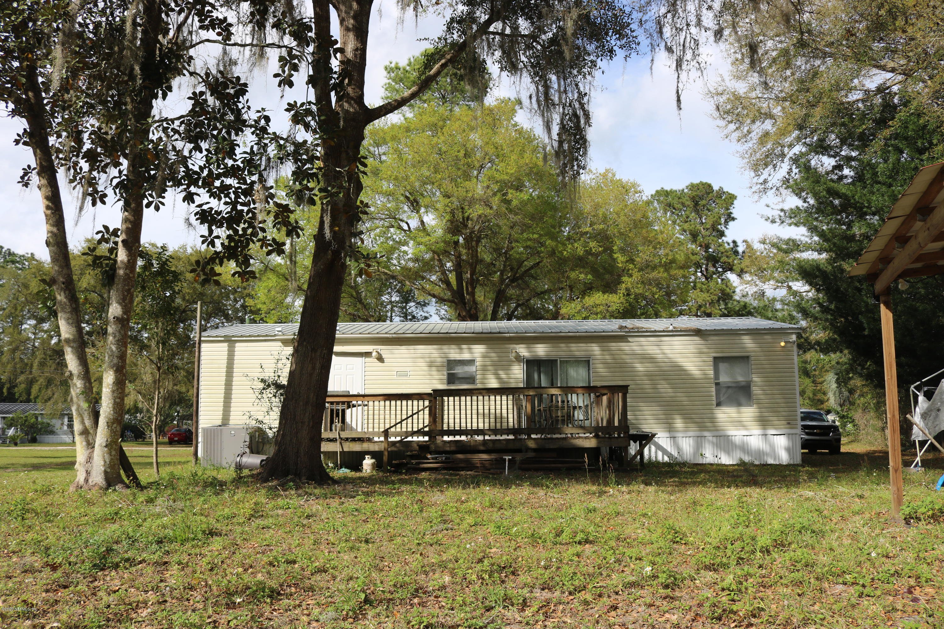 105 Fisherman Road Satsuma, FL 32189 - Photo 3 of 31 BackofHome